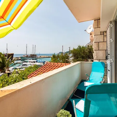 Διαμέρισμα Beach Getaway - Perla Bianca Jesenice (Split-Dalmatia)